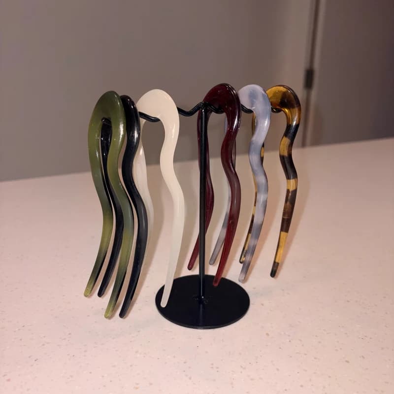 Shower hair clips